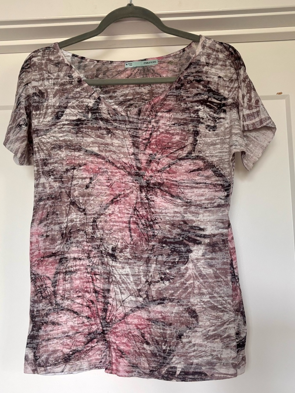 Maurice's Pink & Brown/ Tan Butterfly Short Sleeve Burnout Stretch Top- Sz M
